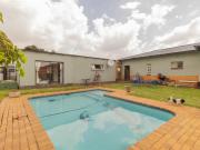 3 Bedroom House in Petersfield