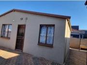 3 Bedroom House in Protea Glen
