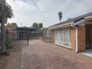 3 Bedroom House in Queenswood
