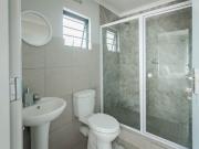 3 Bedroom House in Ridgeway