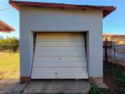 3 Bedroom House in Roosheuwel