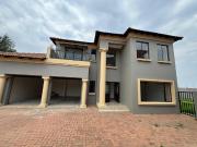 3 Bedroom House in Rua Vista