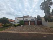 3 Bedroom House in Safari Gardens
