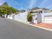 3 Bedroom House in Sea Point