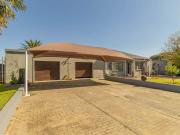 3 Bedroom House in Selection Park