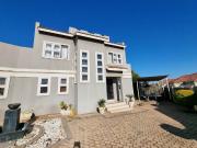 3 Bedroom House in Serala View