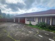 4 Bedroom House in Shallcross