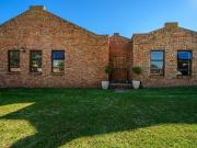 4 Bedroom House in Sherwood and surrounds