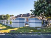 3 Bedroom House in Strand North