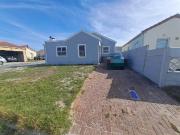 3 Bedroom House in Strandfontein 3 Bedroom House in Strandfontein