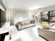 3 Bedroom House in Summerset