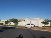 3 Bedroom House in Sunningdale