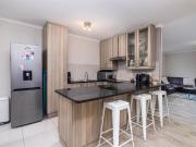 3 Bedroom House in Sunningdale