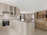 3 Bedroom House in Sunningdale