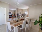 3 Bedroom House in Sunningdale