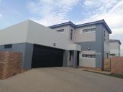 3 Bedroom House in Thatchfield