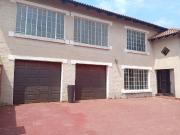 3 Bedroom House in Theresapark