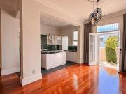 3 Bedroom House in Three Anchor Bay