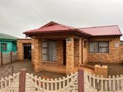 3 Bedroom House in Toekomsrus