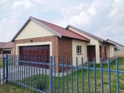 3 Bedroom House in Waterkloof East