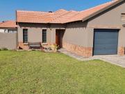 3 Bedroom House in Waterkloof East