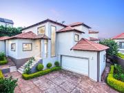 3 Bedroom House in Waterkloof Ridge