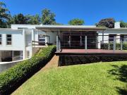 3 Bedroom House in Wembley