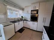 3 Bedroom House in Whetstone