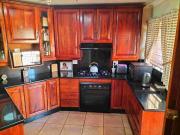 3 Bedroom House in Wierda Park