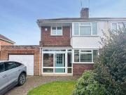 3 Bedroom House Knowsley Liverpool 90355114