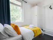 3 Bedroom House Liverpool Liverpool 68369673