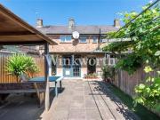 3 Bedroom House London Greater London 91605253