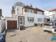 3 Bedroom House London Greater London 91936717