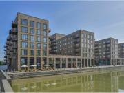 3 Bedroom House London Greater London 93925480