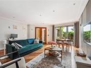 3 Bedroom House London Greater London 97176827