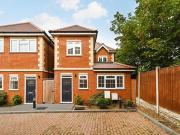 3 Bedroom House London Greater London LS97276008