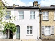 3 Bedroom House London Greater London LS97683666
