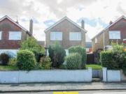 3 Bedroom House Luton Luton 99895402