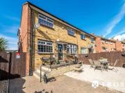 3 Bedroom House North Yorkshire Kirklees 97177205