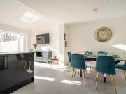 3 Bedroom House Nuneaton Nuneaton 69131869