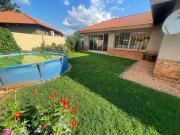 3 bedroom house on the market at hex.