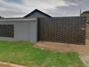 3 bedroom house on the market in bra.