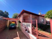 3 bedroom house on the market in ken.