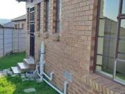 3 bedroom house on the market in thatchill