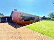 3 bedroom house on the market in van.