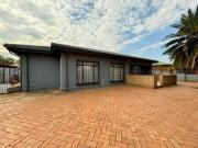 3 bedroom house on the market in van.