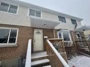 3 Bedroom House Ottawa ON 98464072