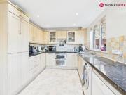 3 Bedroom House Peterborough Cambridgeshire 98648938