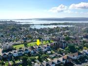 3 Bedroom House Poole Poole 95268164