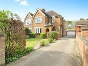 3 Bedroom House Reading Reading 95519184